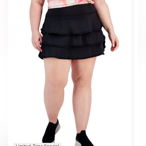IDEOLOGY WOMANAS SKORT - Picture 1 of 5